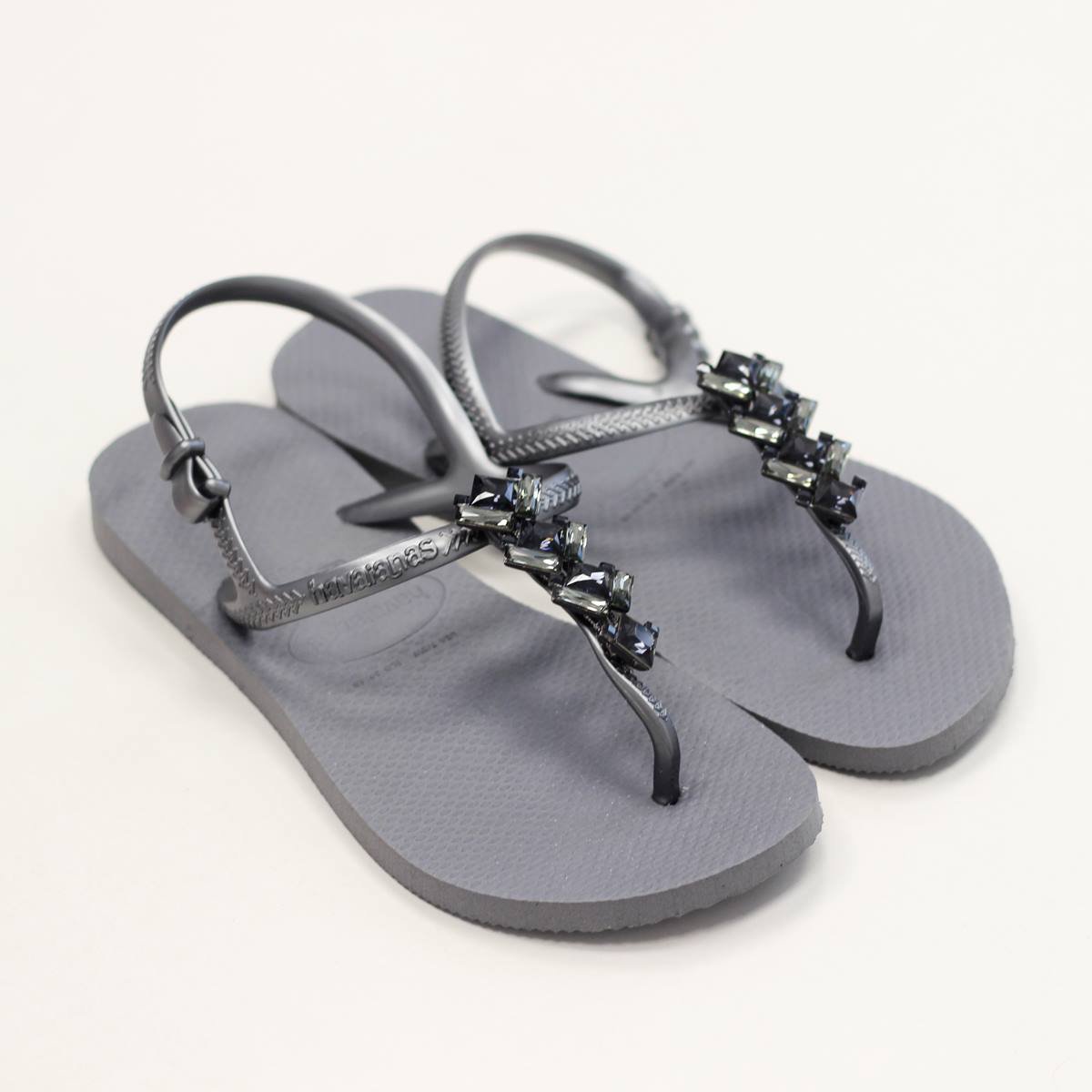 Madrid_Style's tweet photo. Esto sí que son sandalias #constyle | @havaianas #TheStyleOutlets https://t.co/toFkpBlUn9