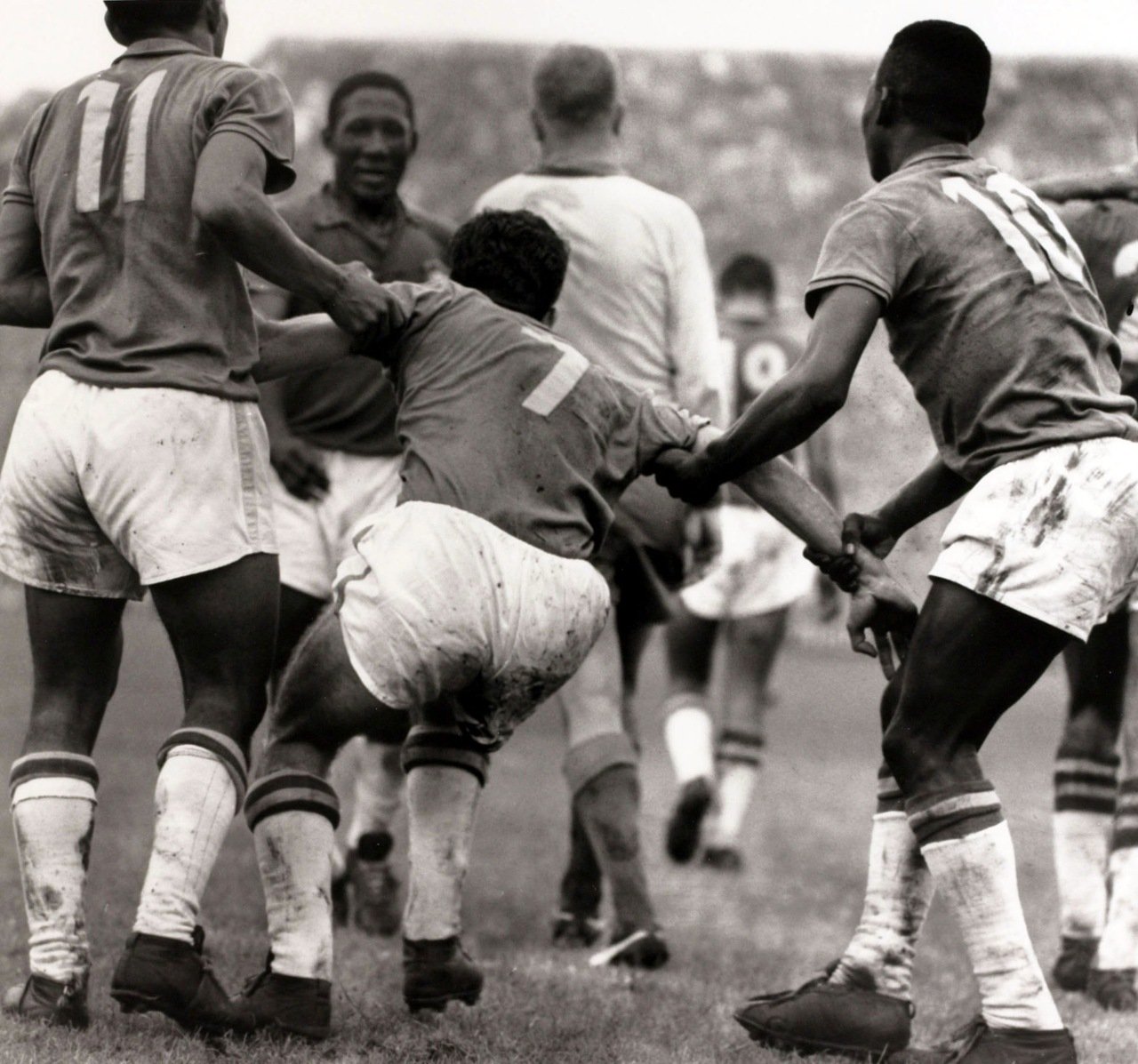 FOTOS HISTORICAS O CHULAS DE FUTBOL - Página 11 EALZXIjWwAAfdVb?format=jpg&name=large