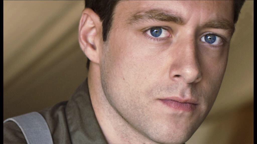 RRankinFans's tweet photo. @stevalley RR’s fans name is #TheRankAndFile (equivalent to @Heughligans &amp; @Caitrionation). 
It was chosen in 2014 during #TheCrimsonField for its military connotation, and bears the definition of a group working for a common goal—promoting #RichardRankin. ♥️ 
#VADs belong to the RAF. https://t.co/uEZQl5unr1