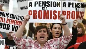 mendezforaz's tweet photo. Anti-Public Employee extremist will never stop attacking our worker protections or pass up an opportunity to slash essential services.
I am asking you to vote NO on Prop 106.
The pro-labor vote is a vote against both of the upcoming initiatives.
#NoOn106 #ProLabor #SavePensions https://t.co/0Agv2HQU9o