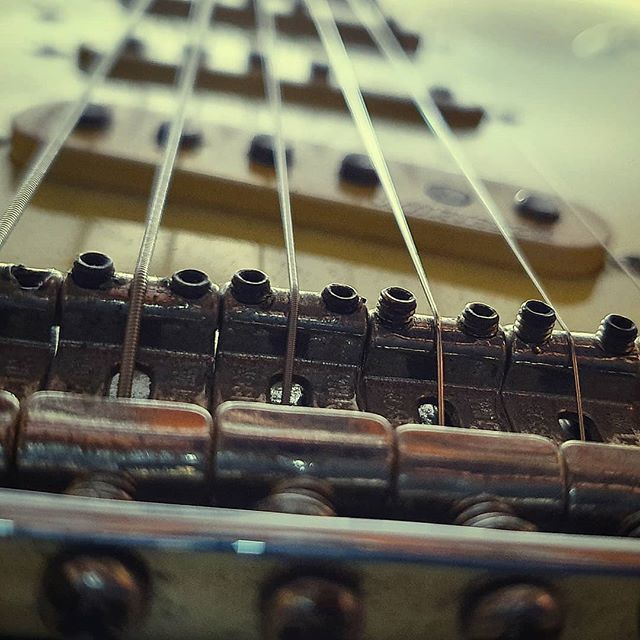 Sriddhar's tweet photo. Trying to settle on a guitar is always difficult. Mood takes me to different guitars at different times but I always come back to this one and feel the way I felt when I started out playing. This one is a Vintage Thomas Blug Strat that I got on a whim be… https://t.co/qOyaStCHWD https://t.co/efWR1nPToE