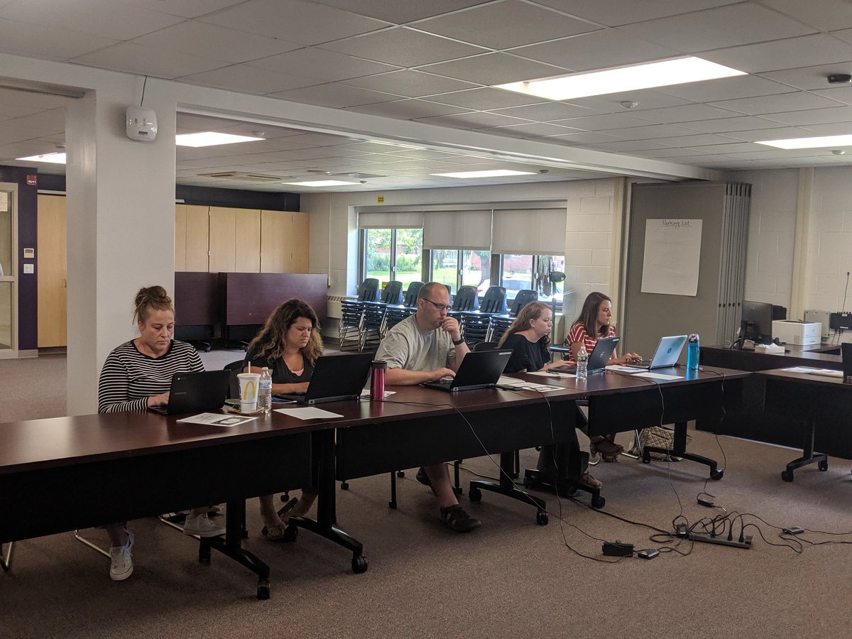 ekoval9's tweet image. @Schoology training with @norwichcsd TS. #BTEdTech #Schoology #LMS