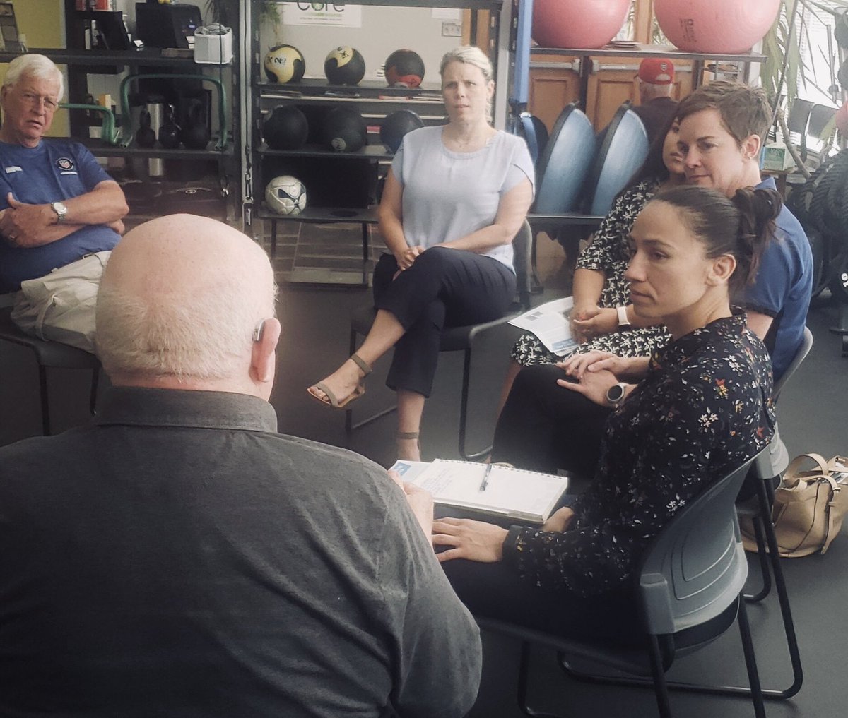 DptPhil's tweet photo. U.S. Rep @sharicedavids of Kansas’s 3rd District recently sat down with @KPTAtweets Legislative Chair, in an effort understand PT’s role in the opioid crisis, and the benefits of increased access to PT by adding PT's to the list of providers through National Health Service Corp https://t.co/PDmXqzUD46