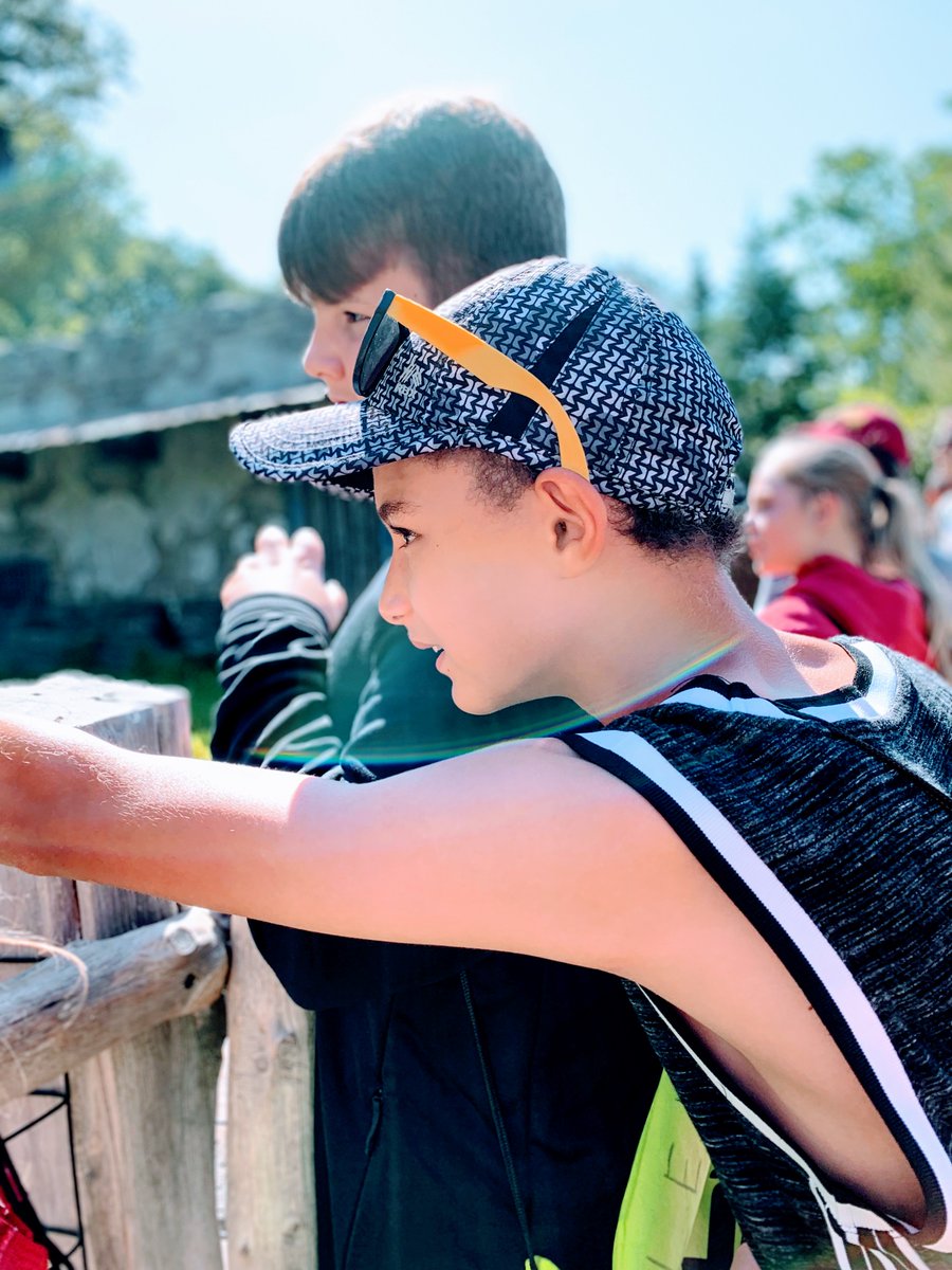 cbsummer678's tweet photo. Summer Explore helps us see that what we learn in school is present all around us with the help of Omaha's Henry Doorly Zoo and Aquarium. We are so grateful for this incredible partnership, thank you! #cbcsdsummerexplore #summermatters https://t.co/Mexvnwaoui