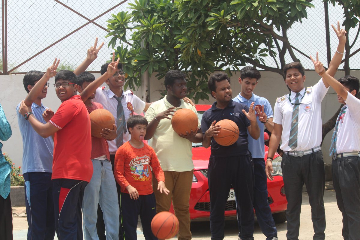 ips_bhopal's tweet photo. Play with Buddies-To have friendly matches between underprivileged children and our students.
Kush, Naman, Parth, Prem &amp; Pulkit student of IPS Class X
#ipsbhopal
#SQUIRRELMASTER
#EducatingTodayForFuture https://t.co/uuZEJBUr8q