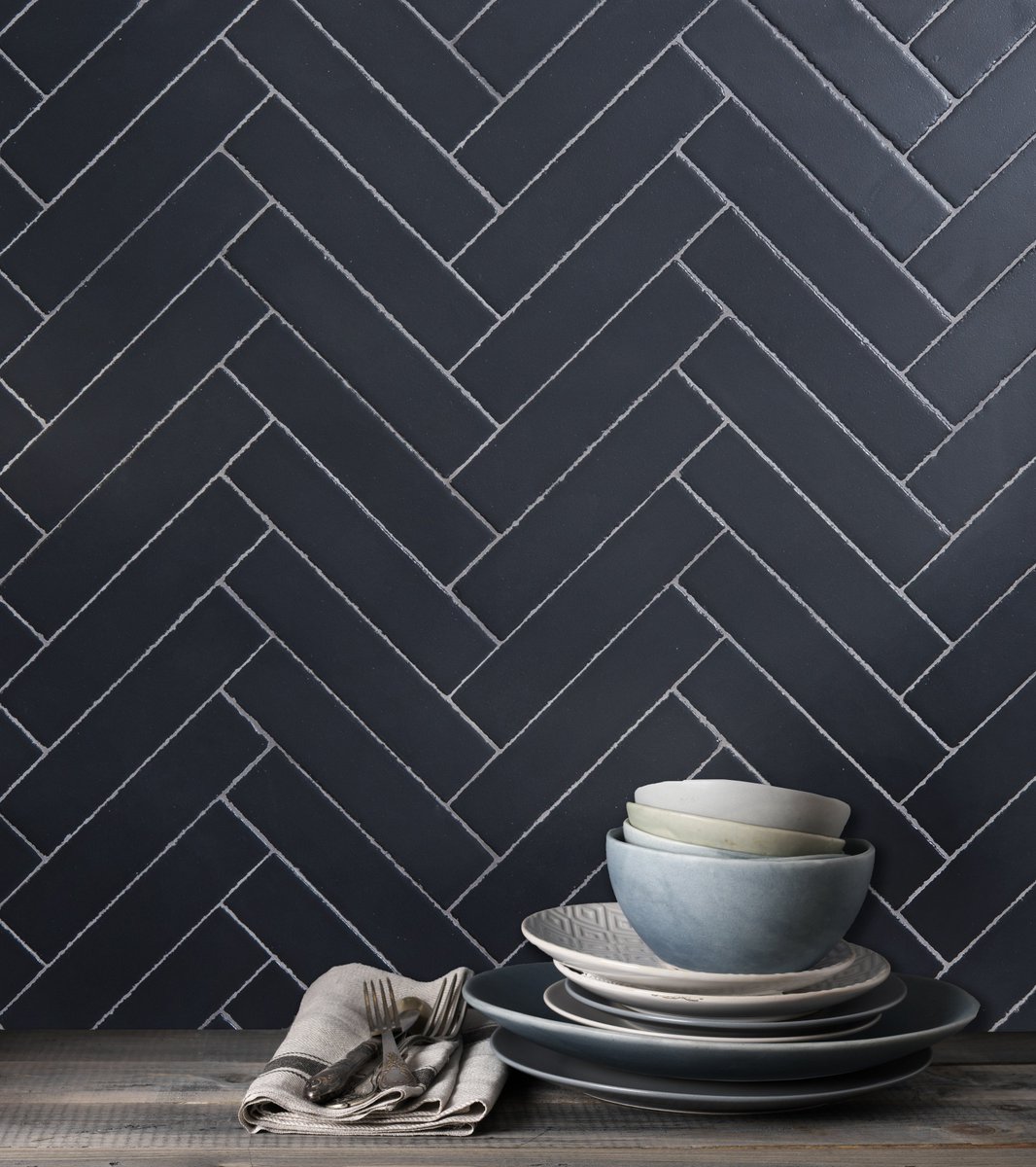 CreativeTileImp's tweet image. The beauty of black and white #tile is in its versatility as the combination pairs well with almost every type of furniture and home style. We're loving these B&amp;amp;W tiles from the Dakota Collection.

#tilestore #creativetile #allentownpa #local #lehighvalleypa