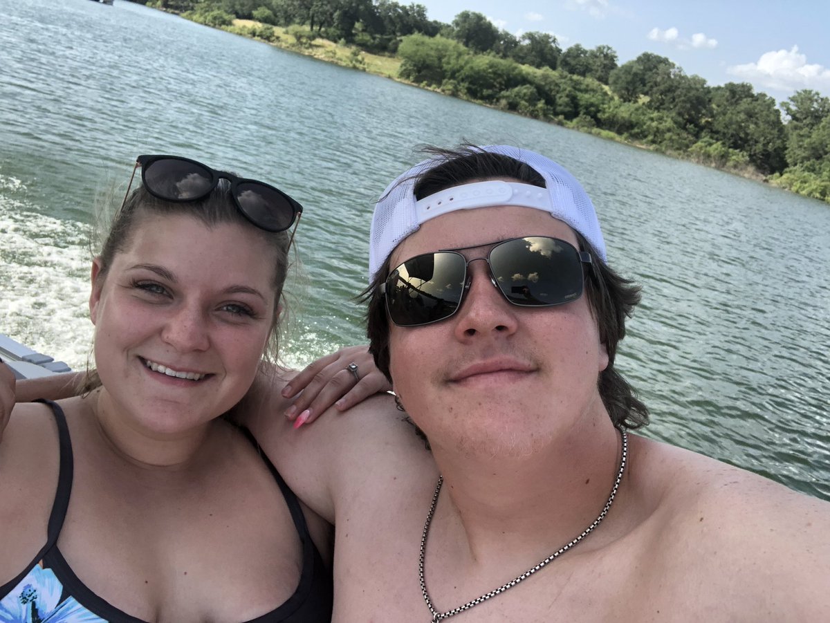 alexisxmercier's tweet photo. it’s been the best year of my life with you by my side. we bought a car together, we’re building a house together, and we still have at least 80 years ahead of us. I love you and I can’t wait to see where life takes us!🥰 https://t.co/lkaCGrPTKt