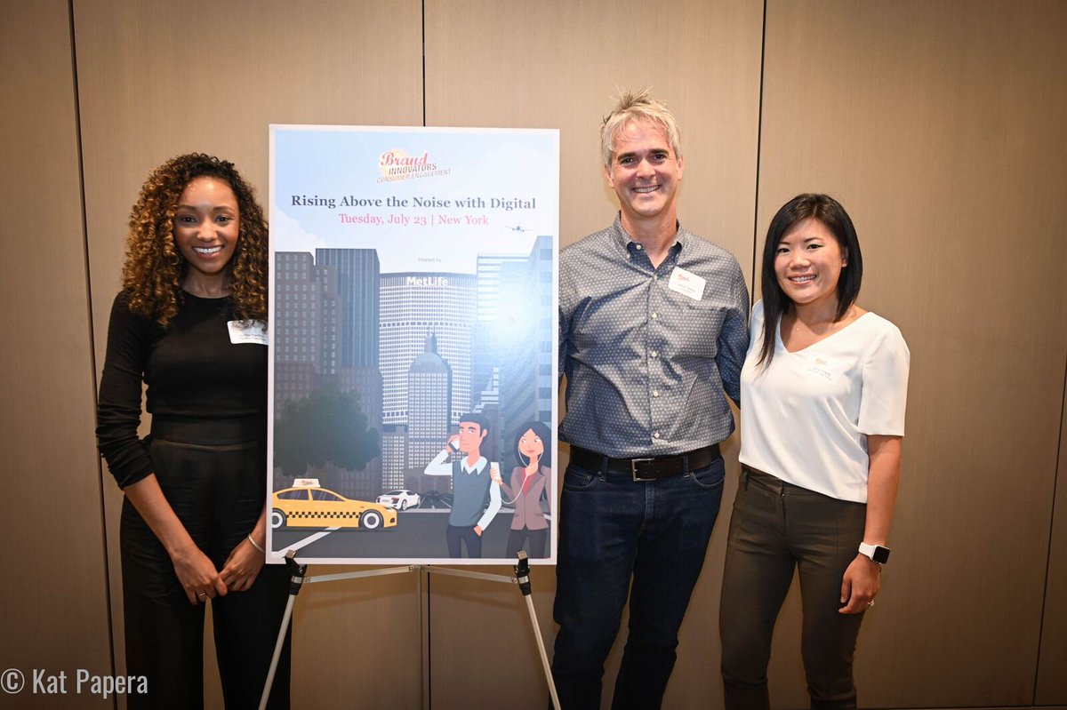 Lisa03755's tweet photo. MT @Brand_Innovator: Fascinating conversation with @janhuang &amp;  #AshleyHarding on how @nytimes is constantly redefining their brand, their products &amp; how to connect with their audience.

Q&amp;A Moderated by @JasonOates of @LiveIntent! #BISummit https://t.co/cBd12ALvyO