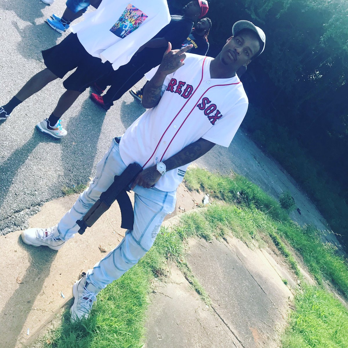 pstackks96's tweet photo. 7.62 shoot em broad day💚 https://t.co/rlhyAbG30P