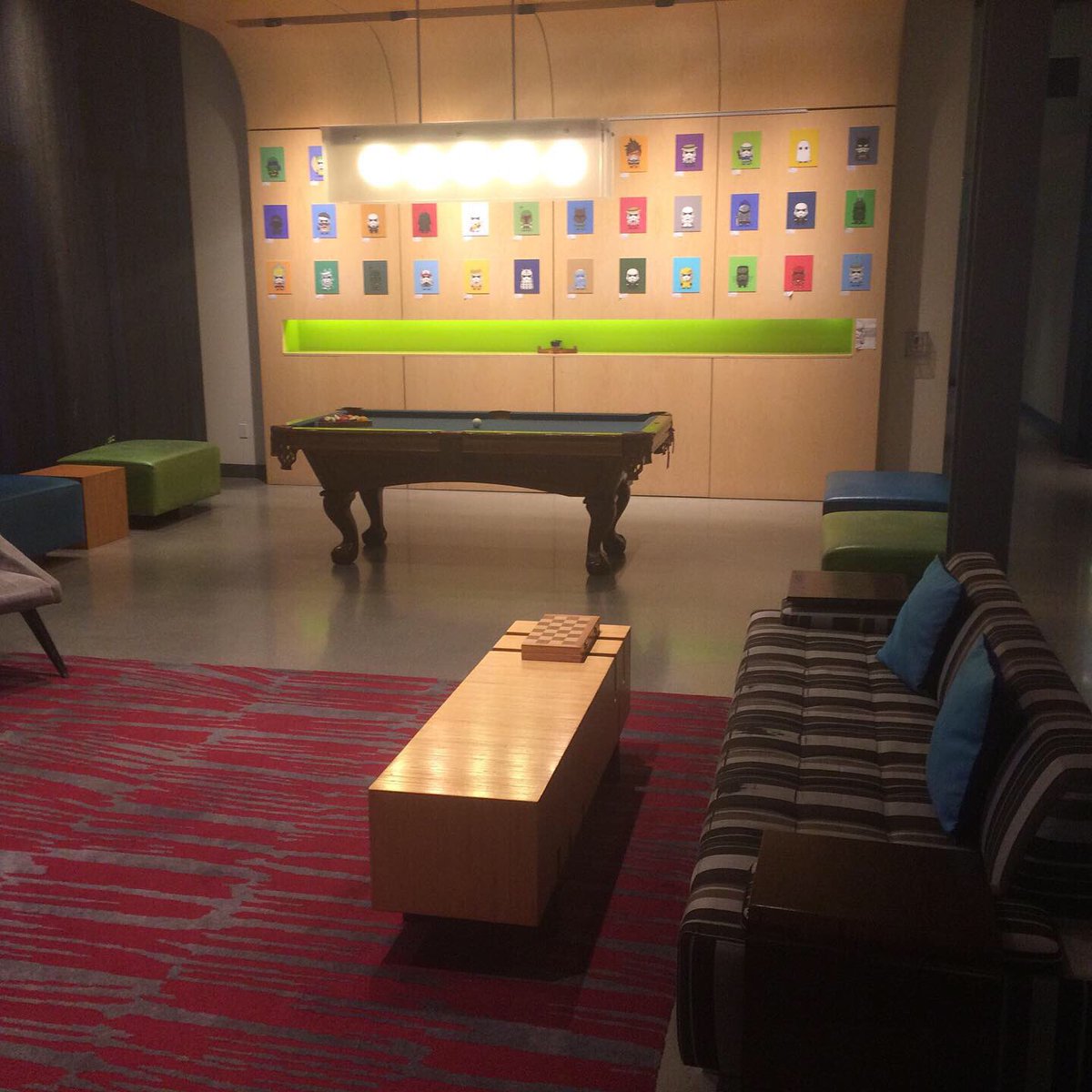 yang_chen89's tweet photo. Me waiting at aloft hotel for the bus going to airport. What a awesome place to chill. More excitement coming tomorrow. Oh Yeah!

#ibm #ibmintern #futureblueconnect https://t.co/GKCiBsVIdi