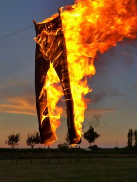 Anyone heard of <a href="/Sianwelby/">Siân Welby</a> this evening #leatherpants 🤣🤣🤣