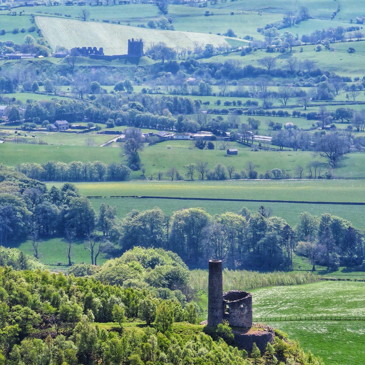 oldcrofthouse's tweet photo. Summer holidays are upon us... #findsolitude #notasoulinsight #mountida #bedandbreakfast #kirkbystephen #cumbria #theplacetobe @VisitEden @NorthPennAONB #landscapephotography #edenvalley #walking #hiking #hikingadventure https://t.co/vGQNpt1iFw