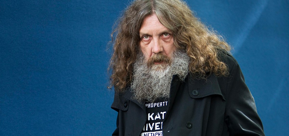 comicdorks's tweet image. Comic Dorks 29 is up and OUT! "Moore is Less" frogpants.com/blog/comic-dor…