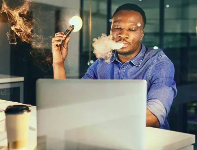 🤔 Are you curious about vaping side effects? #FindOutMore from : buff.ly/2xlX5sx about why #vaping side effects are incidentals and how it may actually feel.

#apolloecigs #apollovapes #vapeuk #vapelife #vapeporn #vapelyfe #vapefam #vapeon #vaping #billet #vapedaily