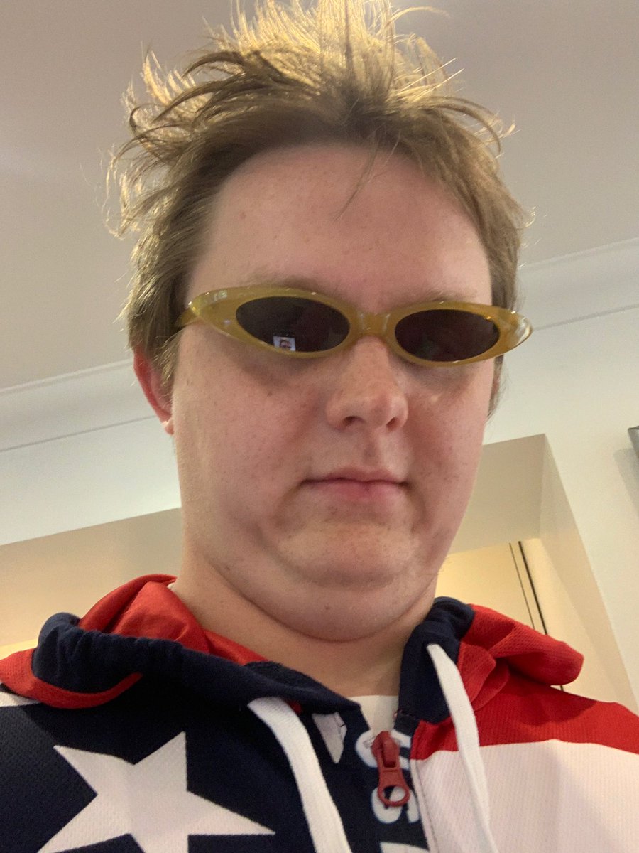 Lewis Capaldi tweet media