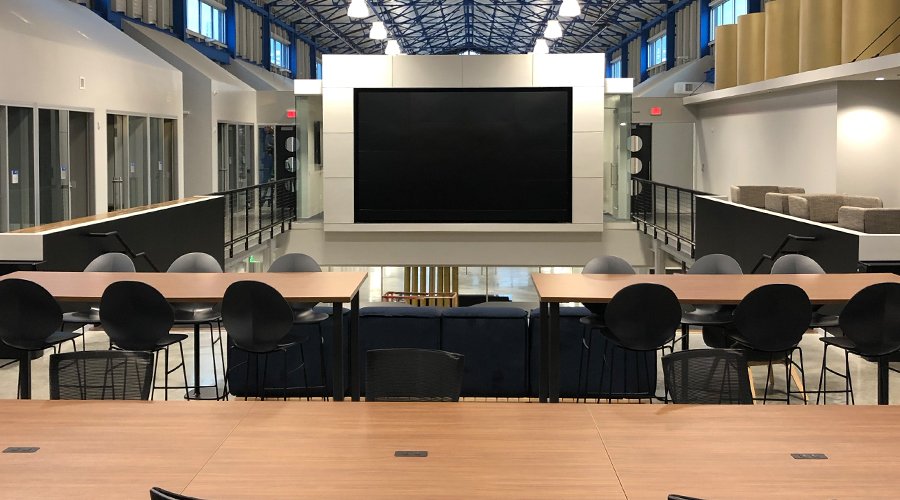DgtlCrafts's tweet image. We&apos;re excited to be among the first to move into @thecannonhtx, Houston&apos;s newest tech hub and coworking space. Students at our #houstontx campus can enjoy great classrooms, a movie theater, outdoor courtyard, and on-demand snacks, coffee and more. See you there! #houstontech