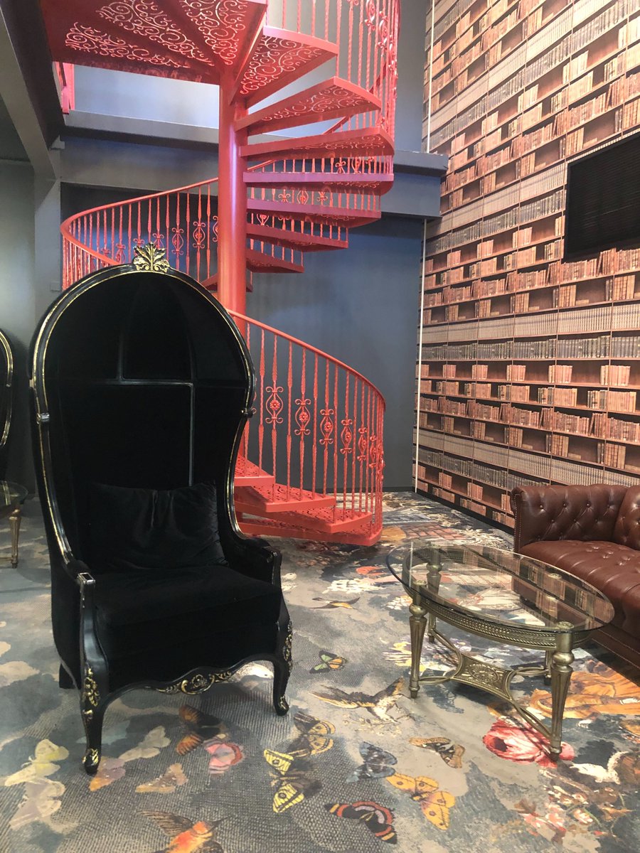 DgtlCrafts's tweet image. We&apos;re excited to be among the first to move into @thecannonhtx, Houston&apos;s newest tech hub and coworking space. Students at our #houstontx campus can enjoy great classrooms, a movie theater, outdoor courtyard, and on-demand snacks, coffee and more. See you there! #houstontech