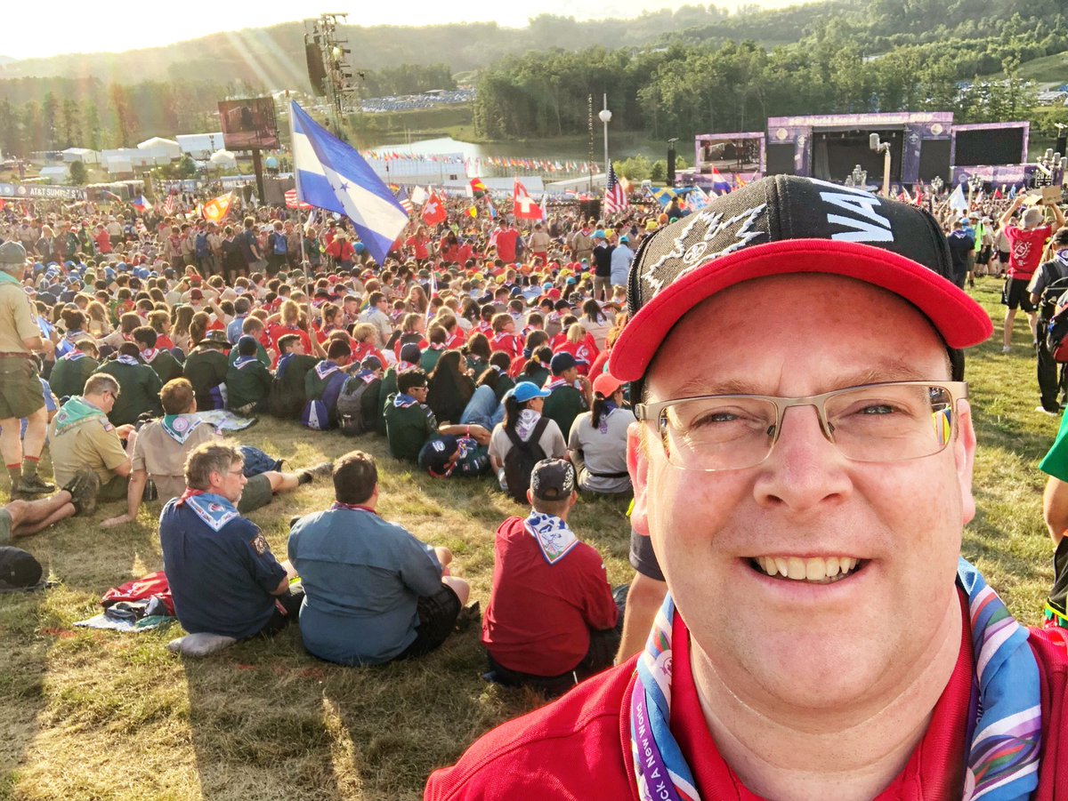 stephenkent's tweet photo. My home for ten more days. 

A city of 45.000 people from 170 countries.

A city of peace. 

A city of hope.  

For hundreds of millions around the world, Scouting has been the start of something great.  

#ItStartsWithScouts #ScoutJamboree #WJ2019Canada #ScoutsDoStuff   🏕 https://t.co/wUNoh9fkBs