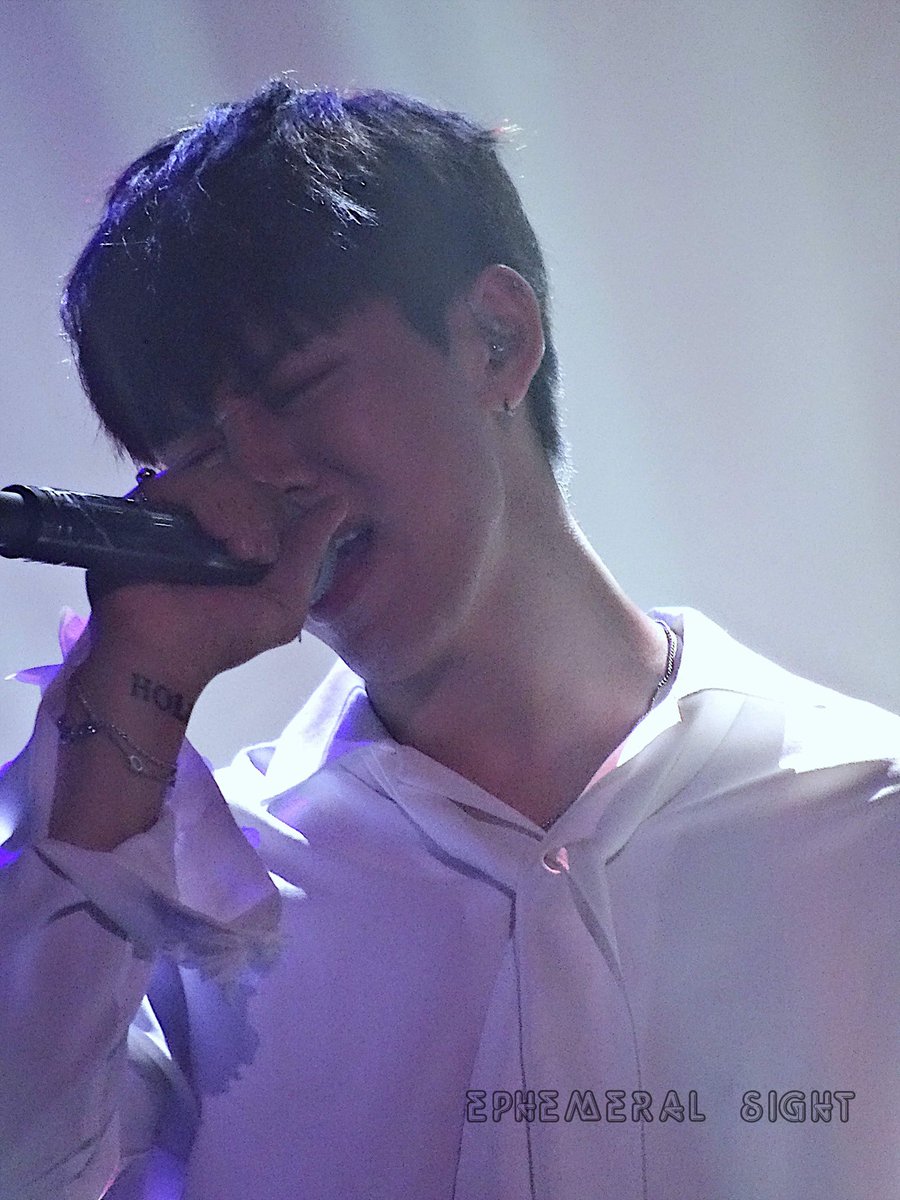 ephemeralsight's tweet photo. 181117 #BAPinPhilly #BAPForeverTour #Daehyun #비에이피 #대현 https://t.co/J6QnZhrSGj