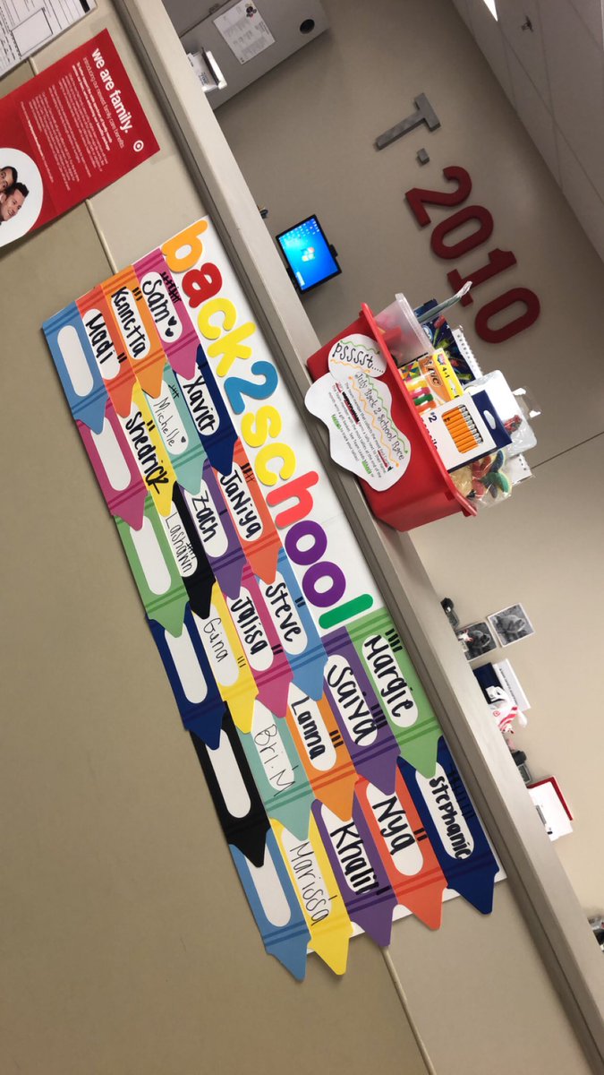 fav_barista's tweet photo. AP culture is strong here at #T2010! Getting our team members involved with service and engagement while having a little fun not to mention our Back 2 School Competition to drive that motivation! @MikaylaJac2010 https://t.co/xFYxTPCD3f