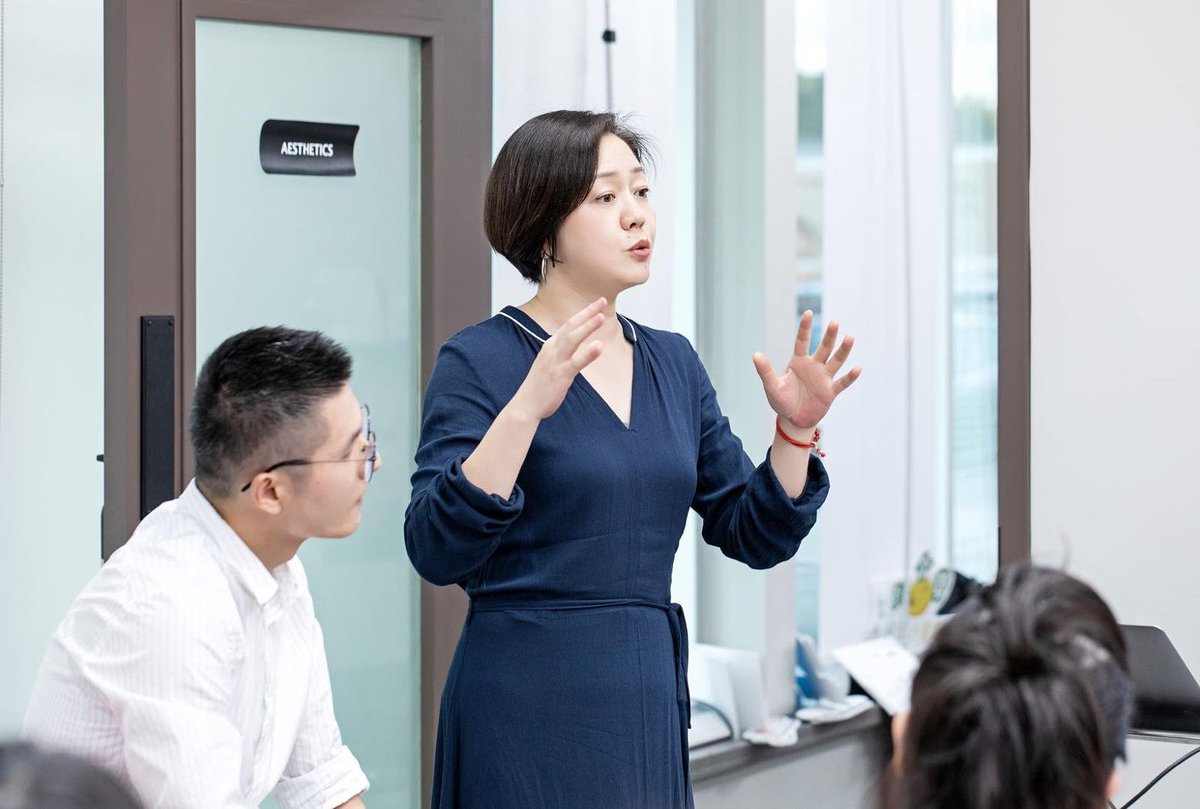 WeWorkingWomen's tweet photo. Sherry and Hua have been working together to grow the #WeWorkingWomen brand for almost four years.  It has been an extremely effective partnership that has generated great results.  WeWorkingWomen continues to grow and makes stronger impact among many Chinese women globally. https://t.co/bWkh2zYgIY