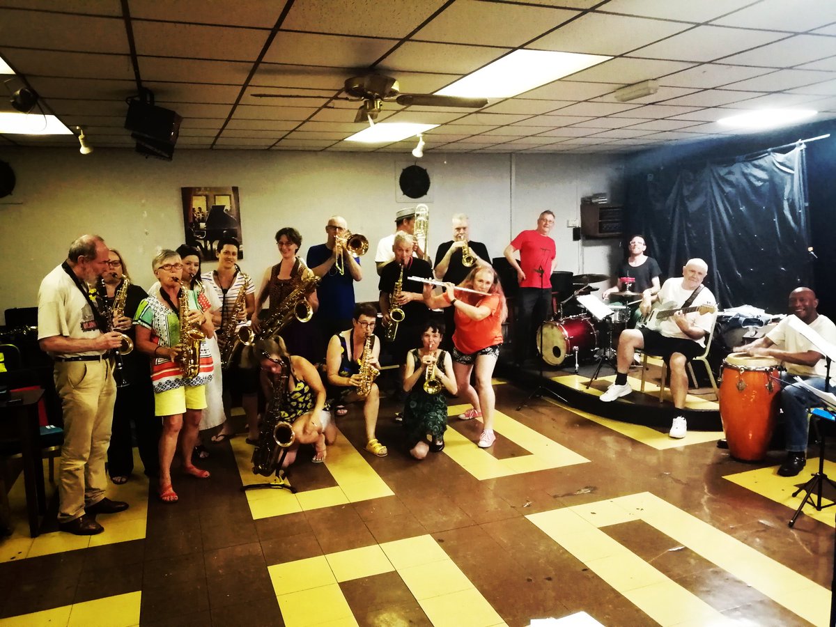 inksplott's tweet image. What an absolute joy to hear @wonderbrass practice in the New Fleurs tonight! Brilliant that such an amazing talented group has found a home in #Splott