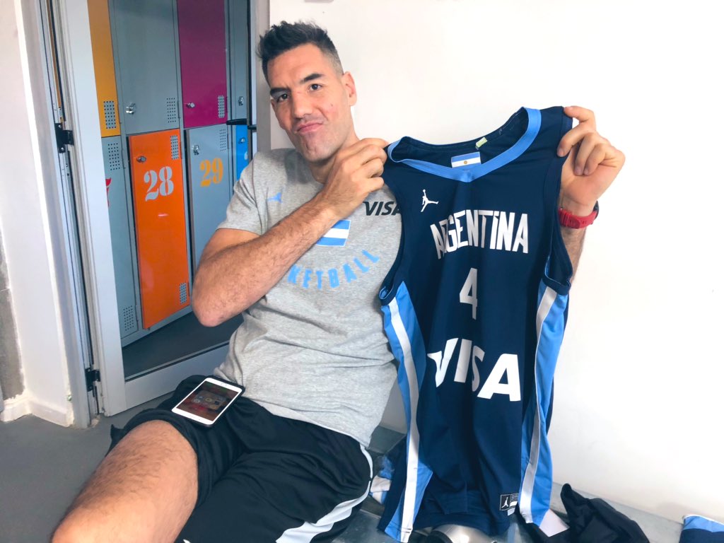 charla servilleta antiguo Argentina Básquet on Twitter: "¡¡Presentamos nuestra nueva camiseta para los Juegos Panamericanos y Mundial!! https://t.co/nZW9k2EgYl" / Twitter charla servilleta antiguo Argentina Básquet on Twitter: "¡¡Presentamos nuestra nueva camiseta para los Juegos Panamericanos y Mundial!! https://t.co/nZW9k2EgYl" / Twitter