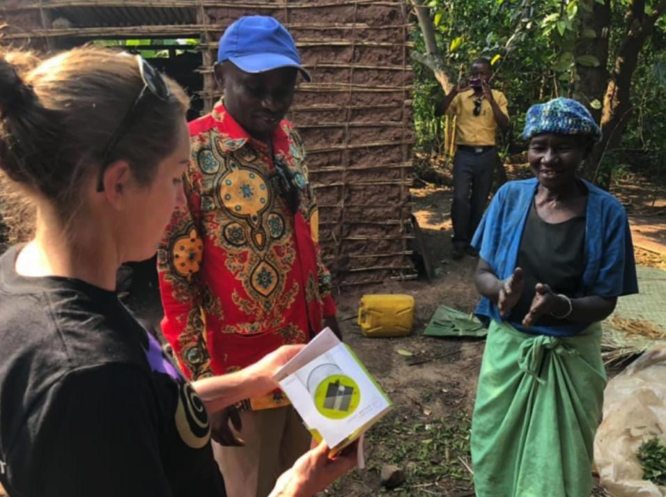 MPOWERDInc's tweet image. Thank you @BlackTieSkisCo for bringing our lights to the much-needed Nyaka Granny Program in Uganda which is part of the @NyakaProject. 
#Socialimpact #MPOWERD #Lucilights #Lucilight