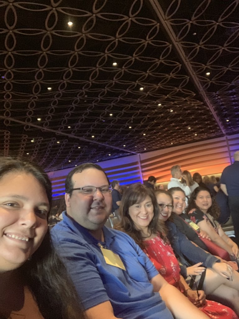 Ready for the general session! <a href="/BEMustangPride/">Dr. Gilma Sanchez</a> #AVIDSI19