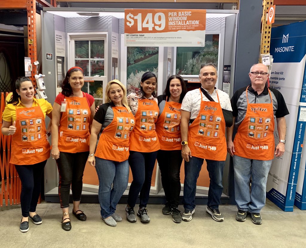 Leyanis_HD's tweet photo. My Team and I are ready to drive Window Leads β¨ #Just149 #Store0277 #1RegionSFL https://t.co/grFfrsZS1h
