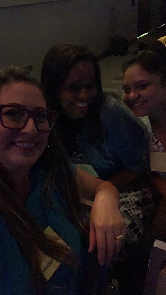sarahmandella's tweet photo. #AVIDSI19 #aviddivas https://t.co/zC6db9xlLk