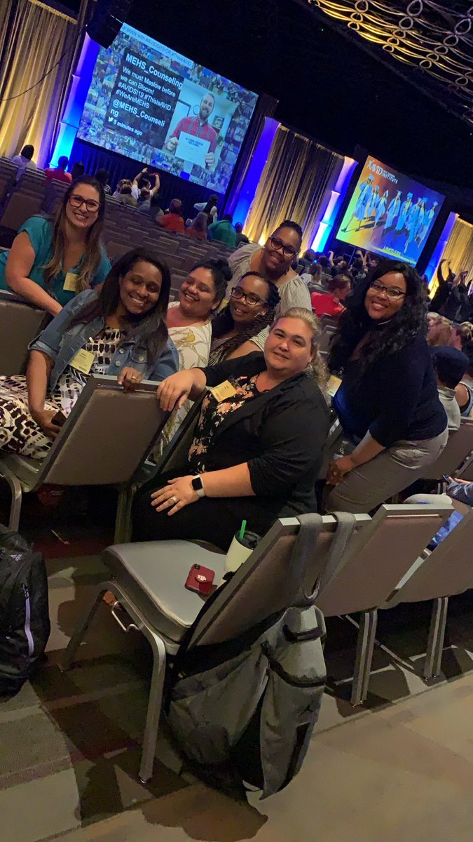 KMSAVID's tweet photo. AVID Summer Institute 2019
#AVIDSI19 #sheldonisdpd #sheldon4avid #avid4college https://t.co/1pPWxSxRtx