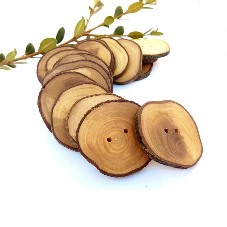 the_eco_path's tweet photo. Don't hesitate to add these big wood hipster buttons on a poncho or shawl! They look stunning!✨

Buy them here:
https://t.co/T84rQzeoKK
.
.
.
#theecopath #woodenbuttons #woodbuttons #sewing https://t.co/7XqXJ4jelT