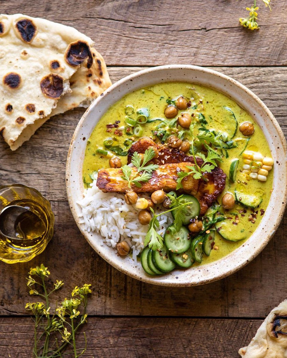 GrubEasy's tweet photo. An easy way to mix up summer dinners: #Summer Coconut Chickpea Curry with #Rice and Fried #Halloumi from
Picture By: halfbakedharvest
.
.
.
#Coconut #foodpics #foodphotography #foodie #yum #pie #pies #eatsweets #feedfeed #f52grams #freshfood #summerfood #foodporn https://t.co/zcofTKMEJ4