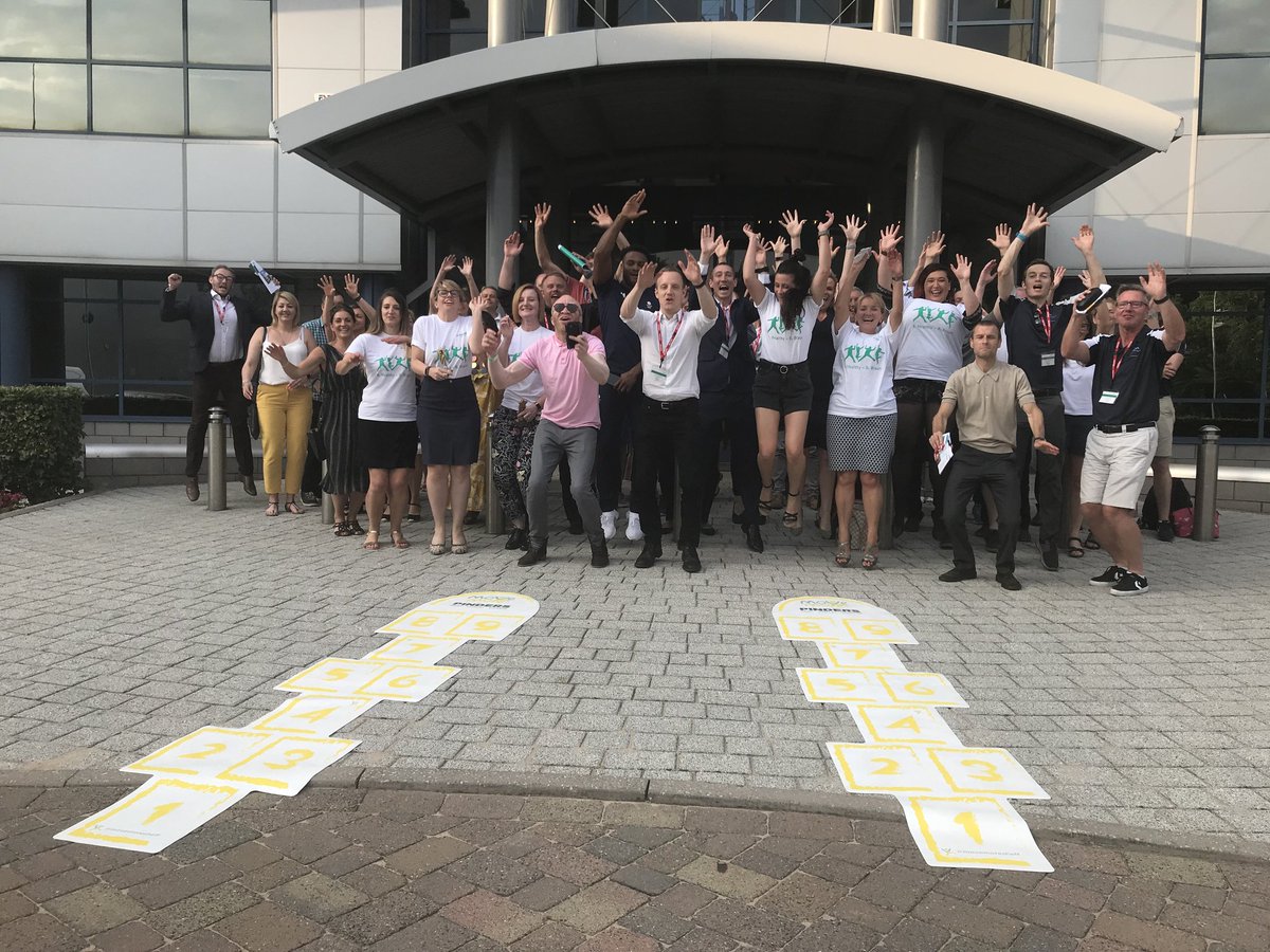 C4CHEV's tweet photo. It was a honour to be invited by @movemoresheff to present awards tonight at @BBraunUK’s HQ!
Staff members from various Sheffield companies were awarded in recognition for the amount of exercise undertaken in & around the working environment.
#MoveMoreMonth2019 #MoveMoreSheff https://t.co/uTHkjvwM4f