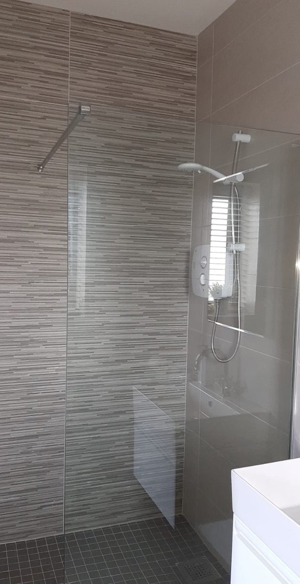 tilestorenmore's tweet photo. 😍 Another Happy Customer. Fabulous job. 😀 #happycustomer #freestandingbath #selfbuildireland #irishhomes #bathrooms #tilestorenmore https://t.co/z4Y4xWXOld