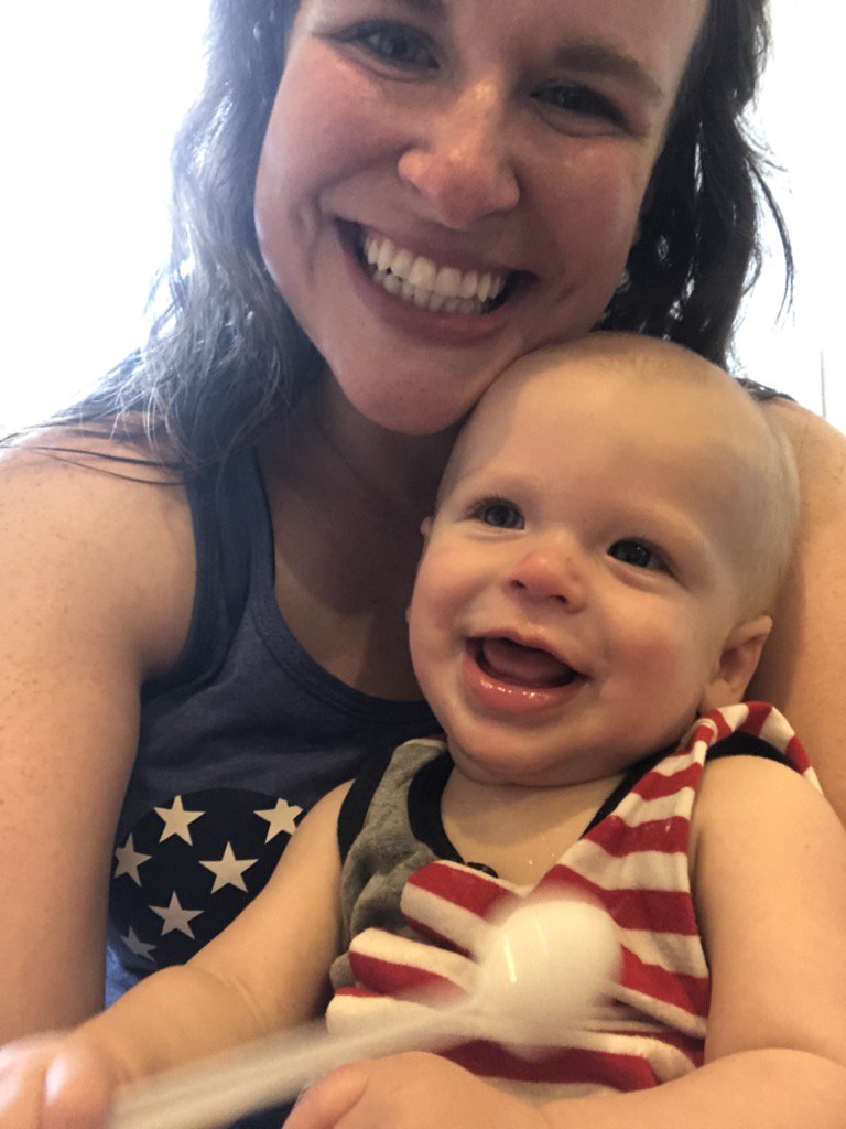 tealPGE's tweet photo. #hfemiway #HFSummerSelfieChallenge
Happy 4th of July! https://t.co/oQLmQICLQN