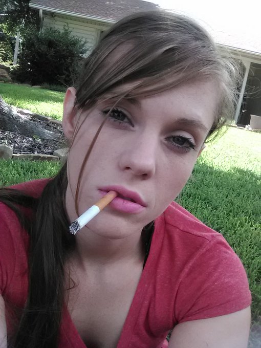 It's been a while so... #smoke #sexysmoker #marlbororedshort https://t.co/hKjTq7EUcV<a href="/tag/smoke"class="tags">#smoke</a><a href="/tag/sexysmoker"class="tags">#sexysmoker</a><a href="/tag/marlbororedshort"class="tags">#marlbororedshort</a>