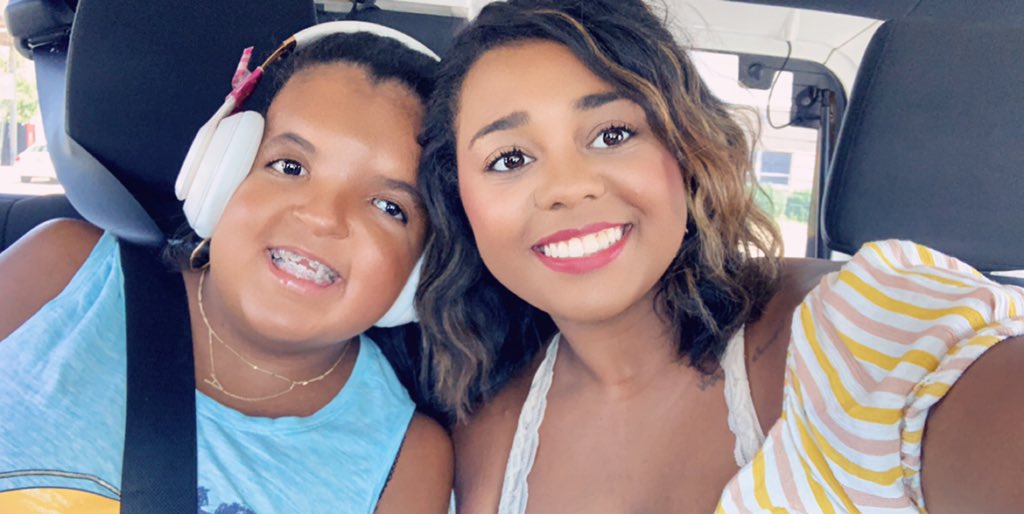 katnicmoore's tweet photo. @official_flo @Nelly_Mo @OfficialTLC We’re headed to you! My sister really wants to meet you. Make her dream come true @official_flo https://t.co/pTsdGOZwuR