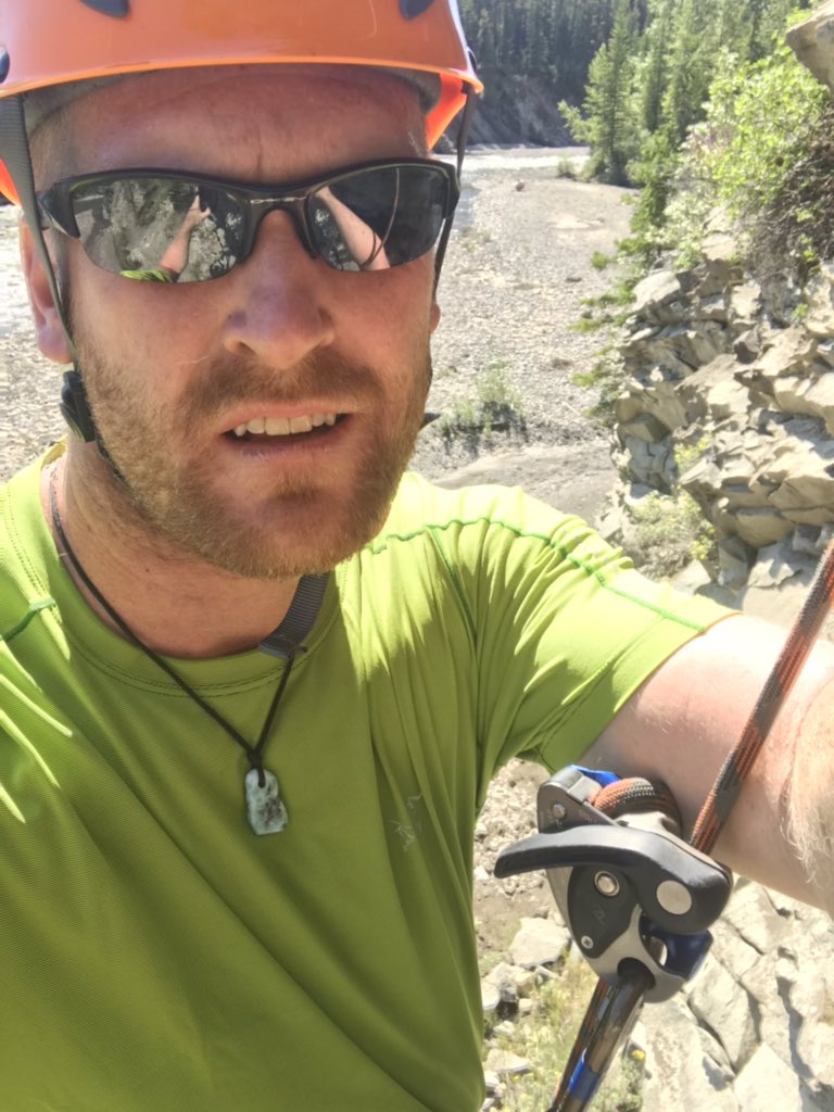 MADPpaleo's tweet photo. Working on our #BrazeauFormation tyrannosaur today! Beautiful day to be hanging on a rope cleaning loose rocks! Thank you to our sponsors @Arcteryx for the very breathable Motus crew t-shirt! https://t.co/mAEmpyrEO5