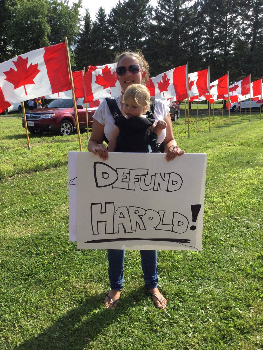 HandmaidMom's tweet photo. #albrechtmustgo #wewillnotbesilenced #handmaidslocal #abortionishealthcare
#onpoli #canpoli
#humanrights https://t.co/8oS0G5r9bj