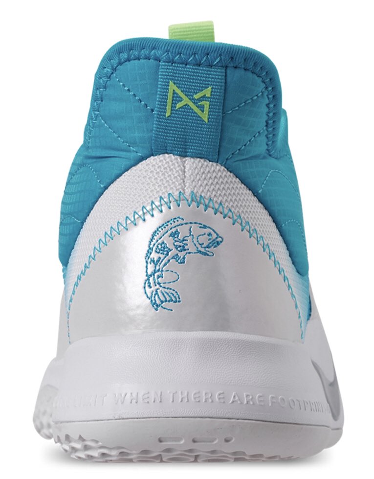 バッシュ Com Nike Pg 3 Lure Pg3にブラックバスのイラストが Pgは釣りが趣味で そこからフューチャーされた作品 海外8 1発売予定です 国内発売の際はお知らせします バッシュ Pg Pg ポールジョージ T Co