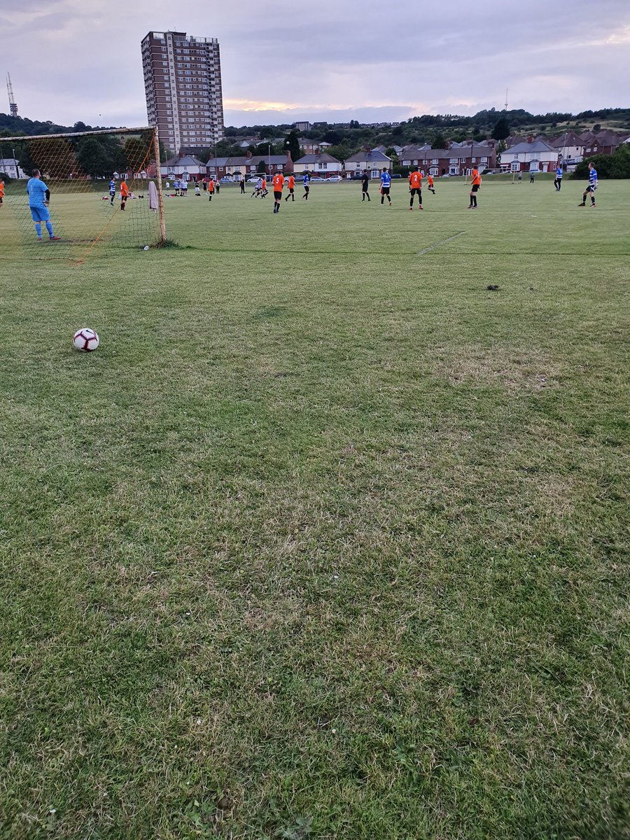 FcNetherton's tweet photo. Few photo from Netherton Tigers Saturday team friendly, hard fought 3-2 win by the tigers, Great team performance
#tigersaywe https://t.co/HfIdHySbT9