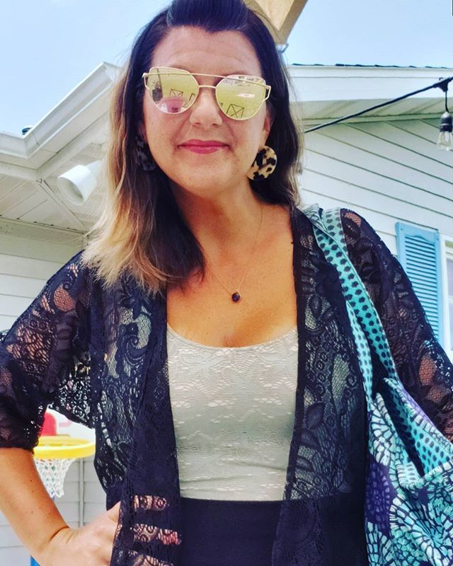 lularoeerinasch's tweet photo. Slow down summer... you are going way to fast!!!! 🌝 ☀️ The sun is shining so guess where we are headed!?!?! POOL time!😍😀 #pooltime #sunisshining #lularoelindsay #lace #swimsuitcoverup #lularoecassie #black #lularoeteacher #teacherstyle #summerslowdown#trendy https://t.co/Q47Pics0gN