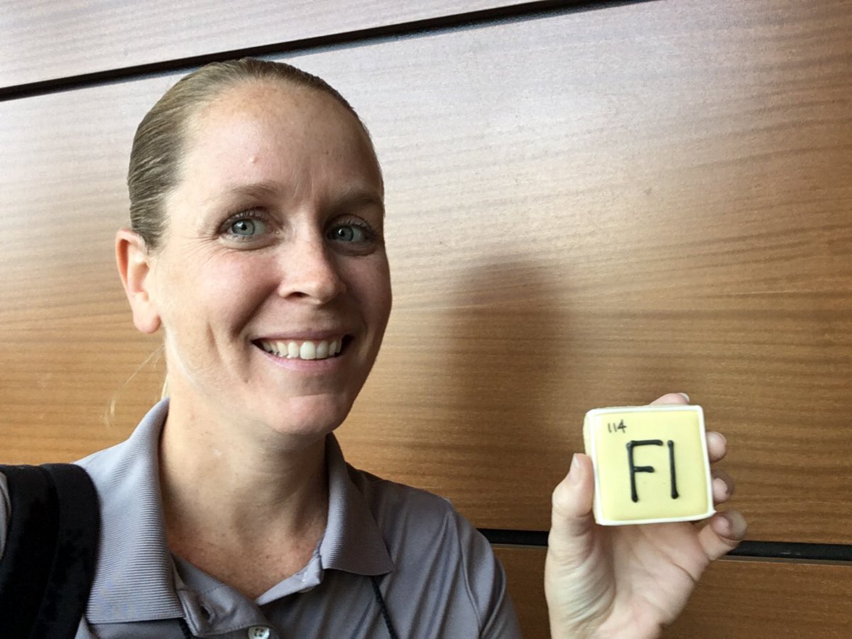 Mrs_Tait's tweet photo. Representing FL @ChemEd2019  #ChemEd2019 Great talk by Theo Gray! https://t.co/VkYWCD7UhI