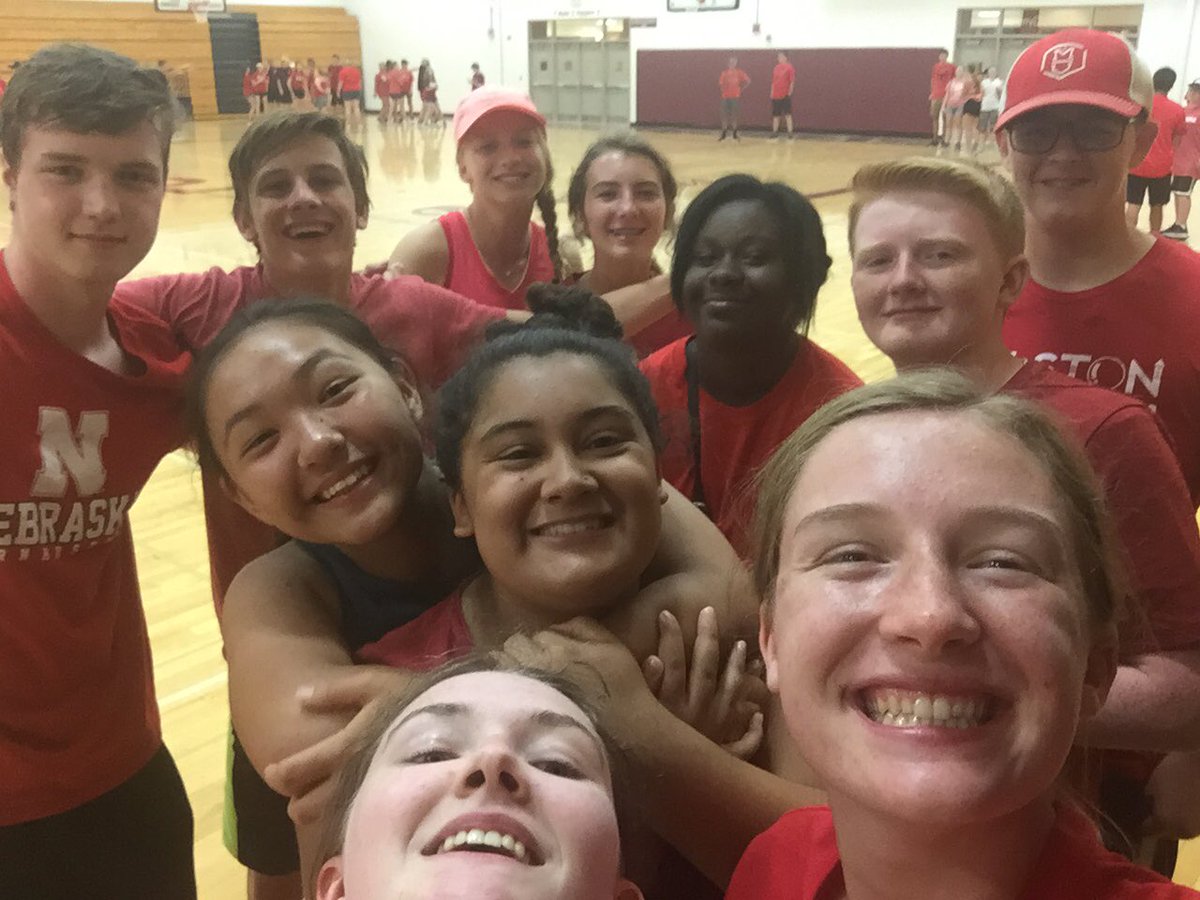 LTrompetas's tweet photo. 1st place in a relay race today! Everyone has been working very hard, so let’s keep it up! https://t.co/EEP1BgwCIi