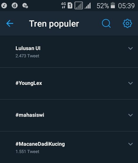 akagami_agng's tweet image. Njirr, tren kalo di gabungin
 " Lulusan UI yang bernama #YoungLex dia adalah #mahasiswi baru, sekarang #MacaneDadiKucing "