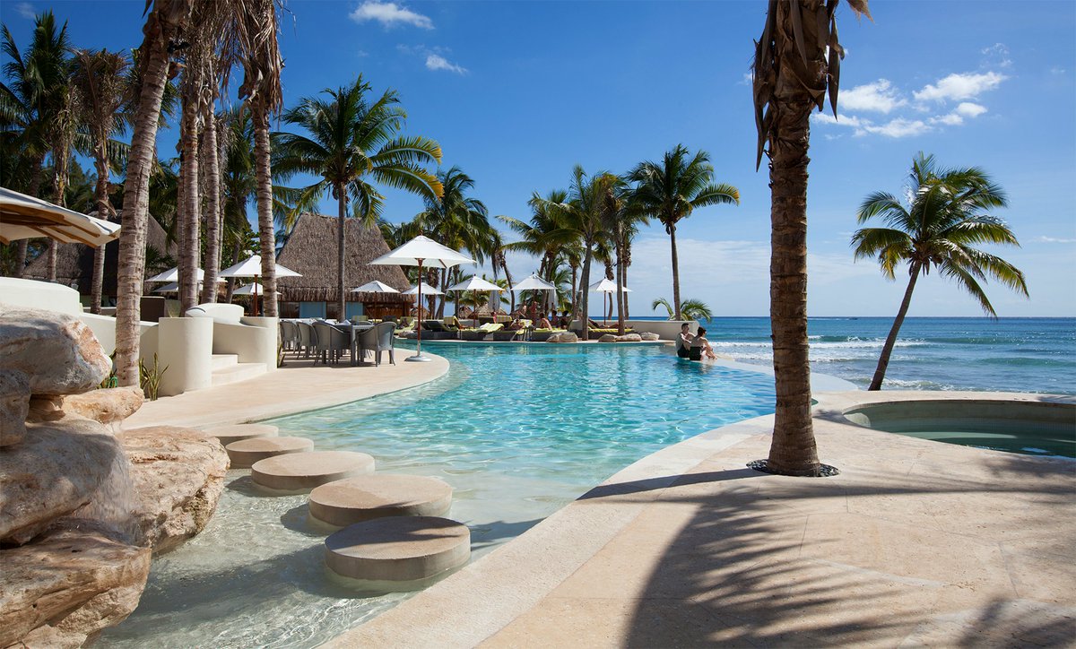 three architecture tweet media