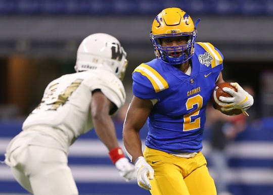 KyleNeddenriep's tweet photo. A way too early look at 10 potential Mr. Football candidates for 2019. It may be hard to catch Charlie Spegal. https://t.co/8o99bgWN3l https://t.co/vM1oYxwMTH