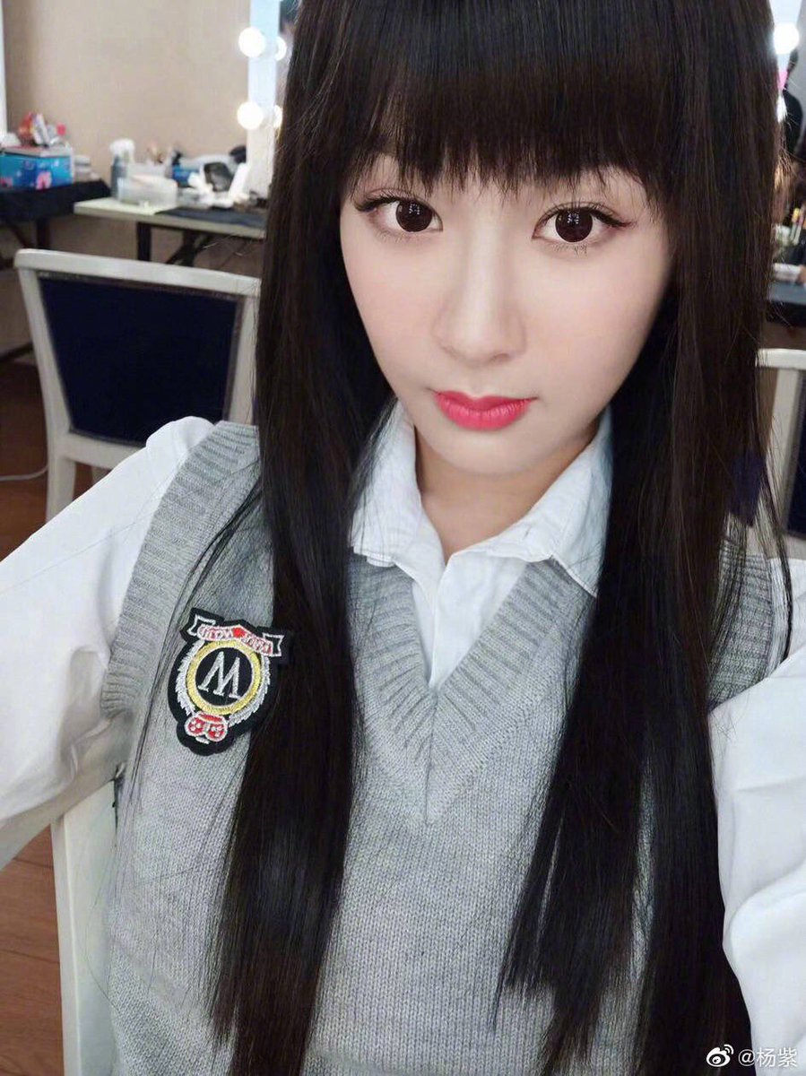 Yz奥奥 On Twitter Weibo Update Looking Through My Phone And